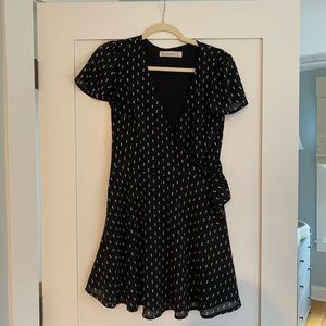 Abercrombie & Fitch black and white polka dot wrap dress